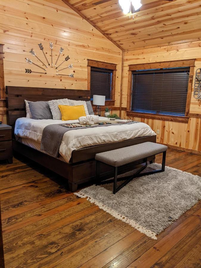 Stone Mountain Lodge 5000Sqft 6 Bed Game Room Pool Table Hot Tub Броукън Боу Екстериор снимка