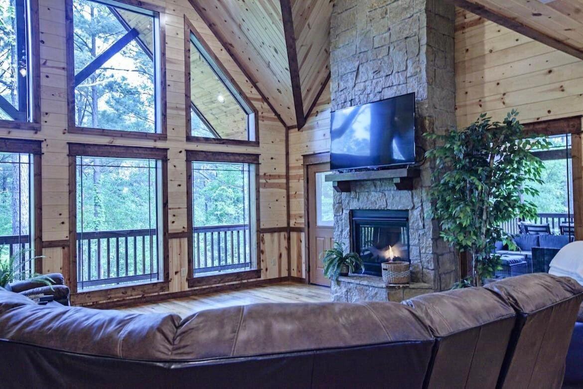 Stone Mountain Lodge 5000Sqft 6 Bed Game Room Pool Table Hot Tub Броукън Боу Екстериор снимка