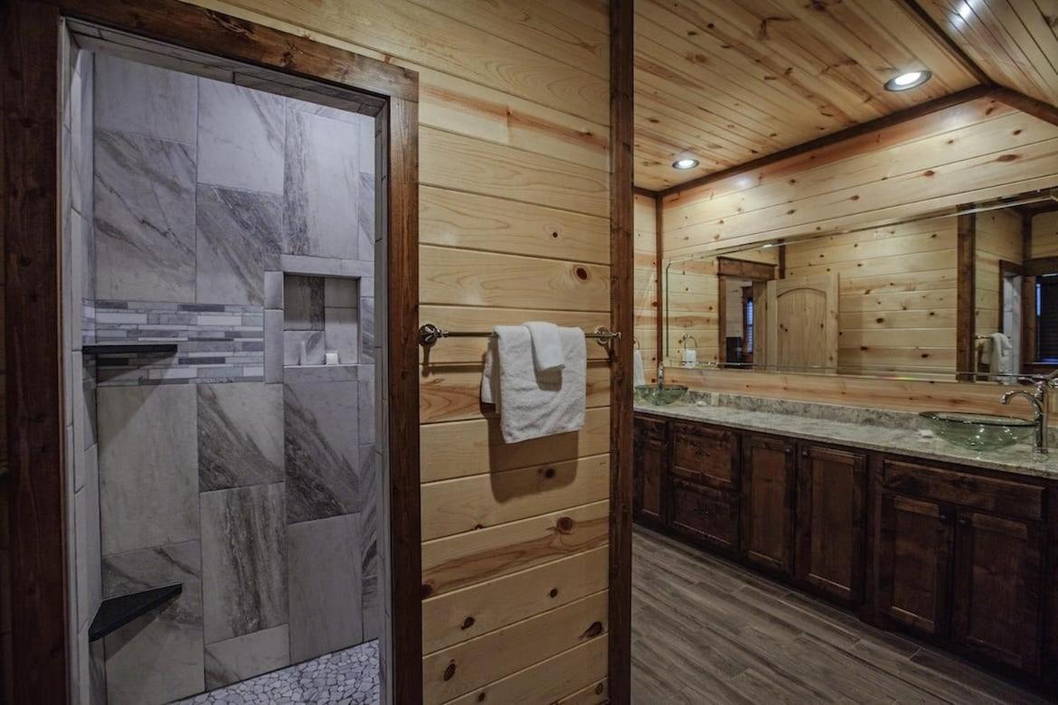 Stone Mountain Lodge 5000Sqft 6 Bed Game Room Pool Table Hot Tub Броукън Боу Екстериор снимка