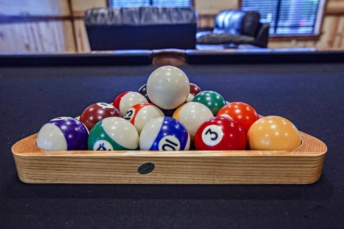 Stone Mountain Lodge 5000Sqft 6 Bed Game Room Pool Table Hot Tub Броукън Боу Екстериор снимка